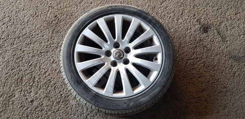 Vauxhall insignia elite - a,