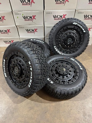 Brand new set black - of,